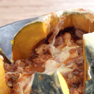 Seafood Stuffed Kabocha Squash with Melting Cheese! – Korean Style